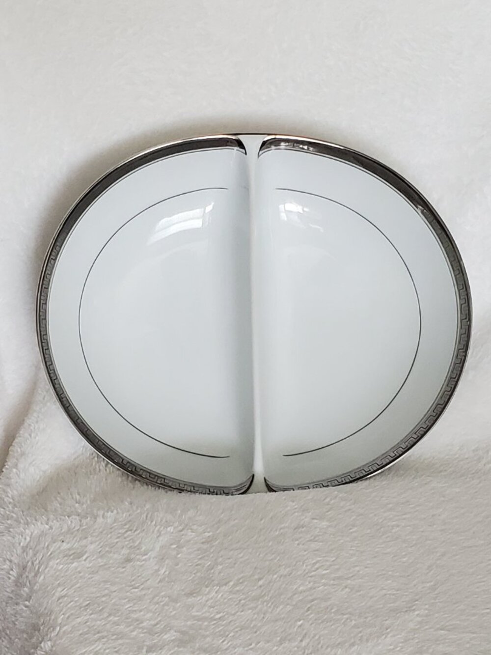 MIKASA Fine China ALTON 5299 -OVAL DIVIDED SERVING BOWL Japan EUC!